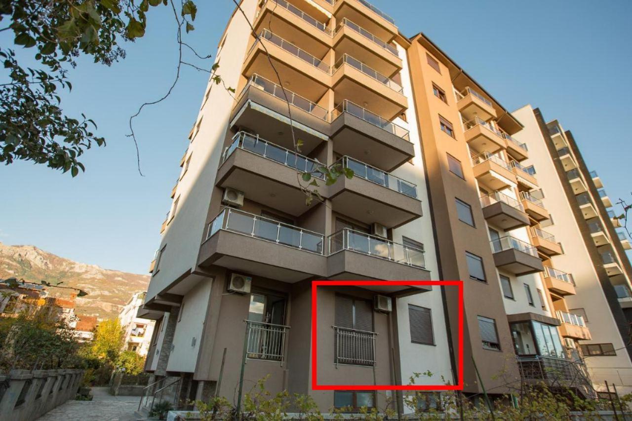 Apartment Adrialux Budva Zimmer foto
